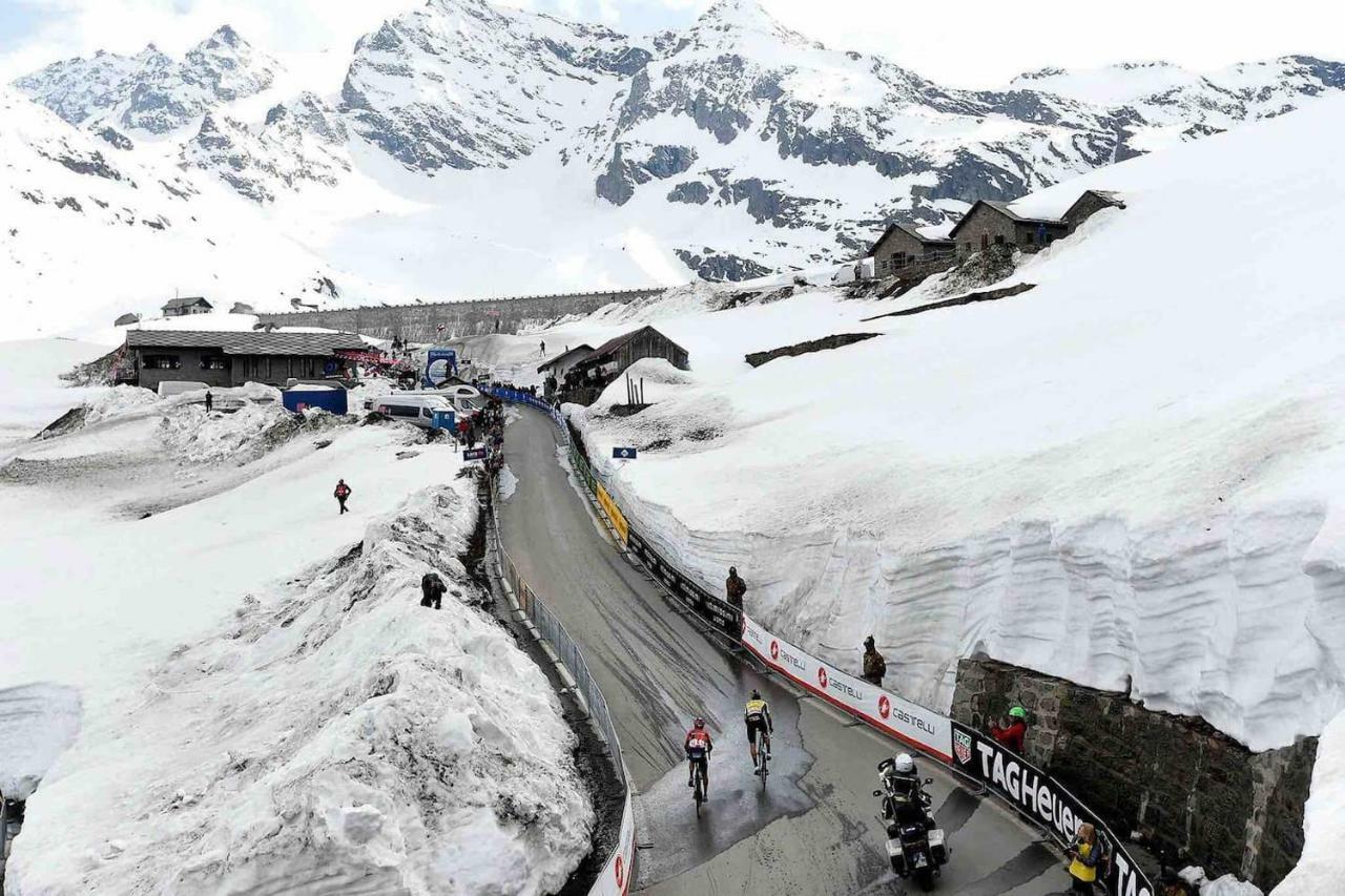 Bilocale A Due Passi Dal Gran Paradiso Locana Luaran gambar