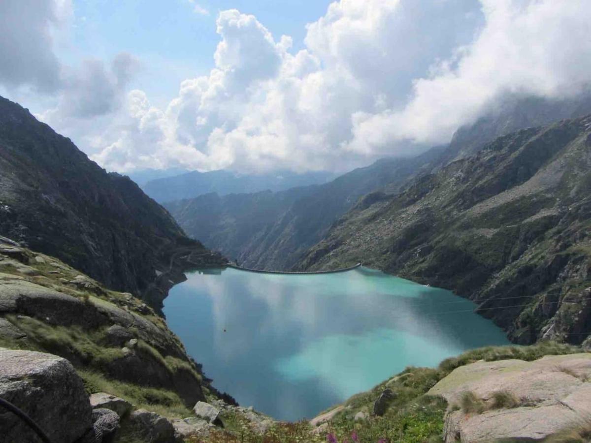 Bilocale A Due Passi Dal Gran Paradiso Locana Luaran gambar