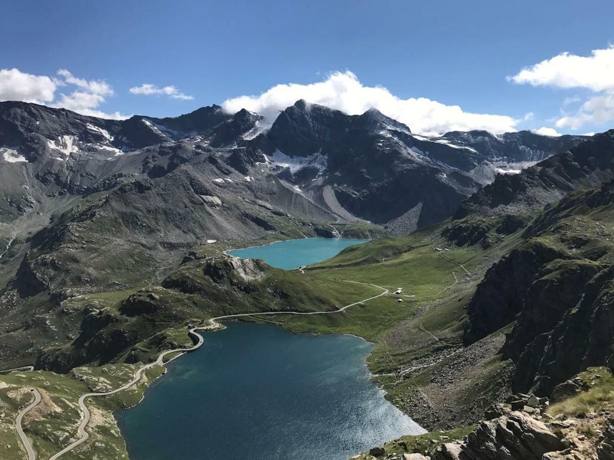 Bilocale A Due Passi Dal Gran Paradiso Locana Luaran gambar